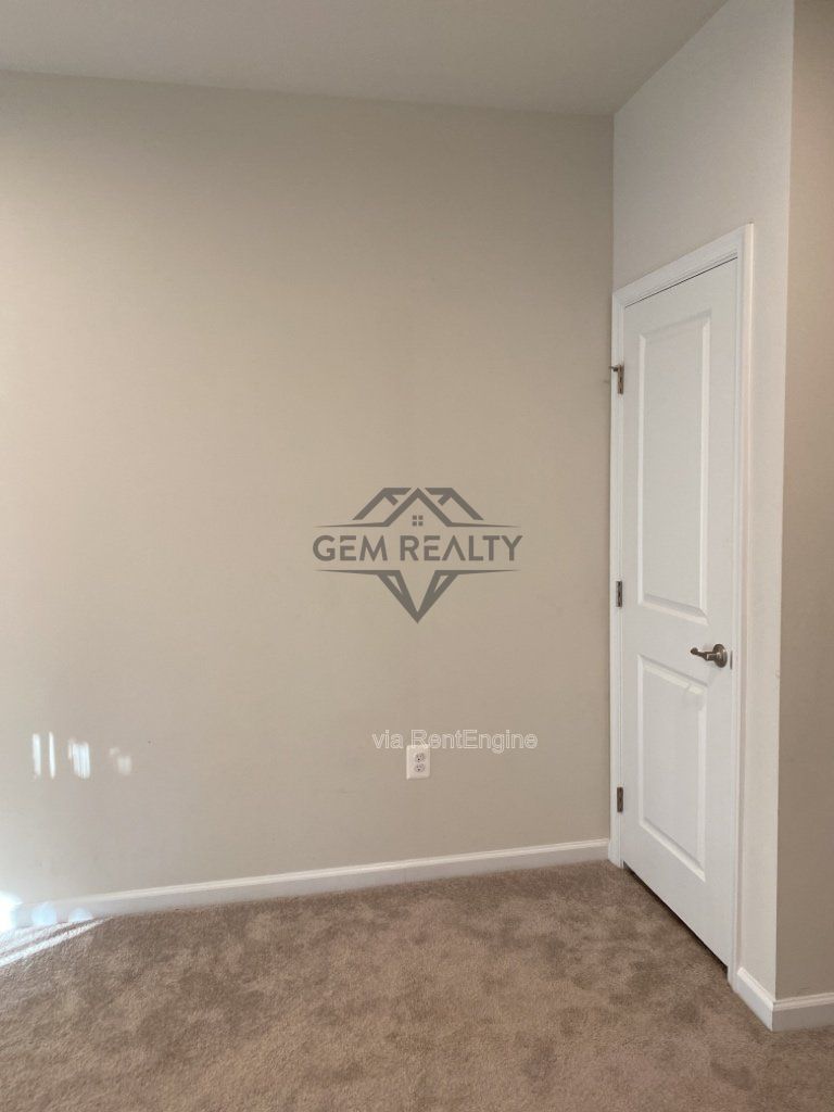 Gallery Image 38