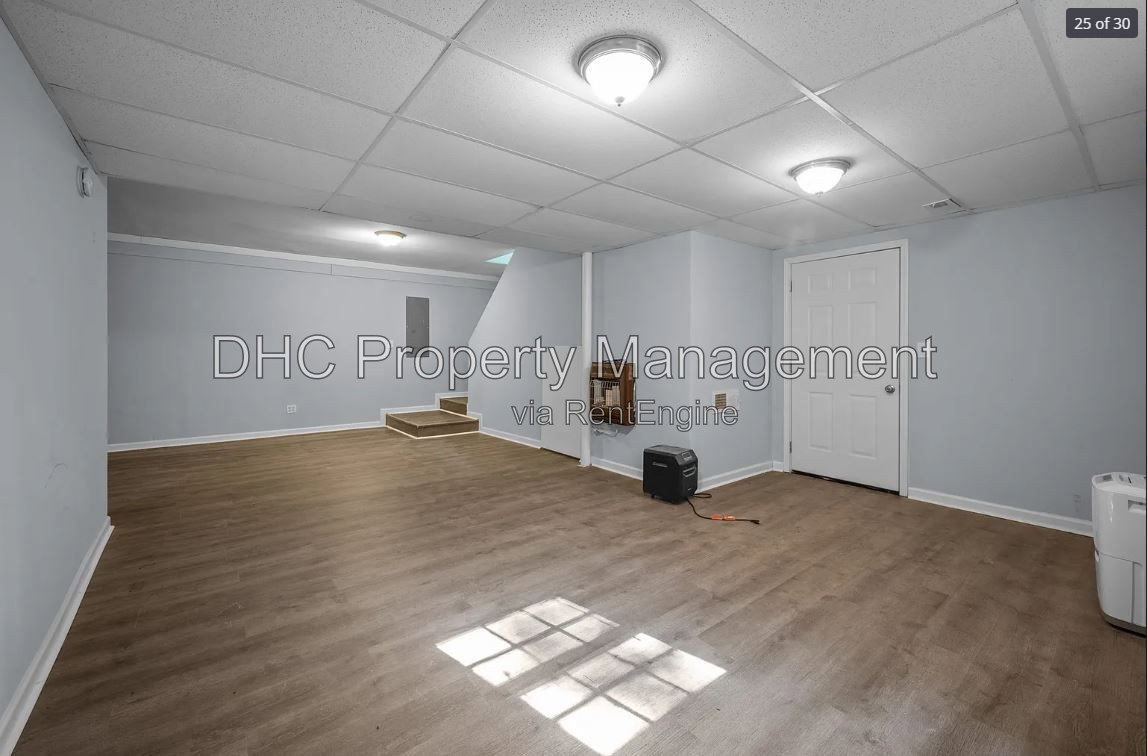 Gallery Image 18