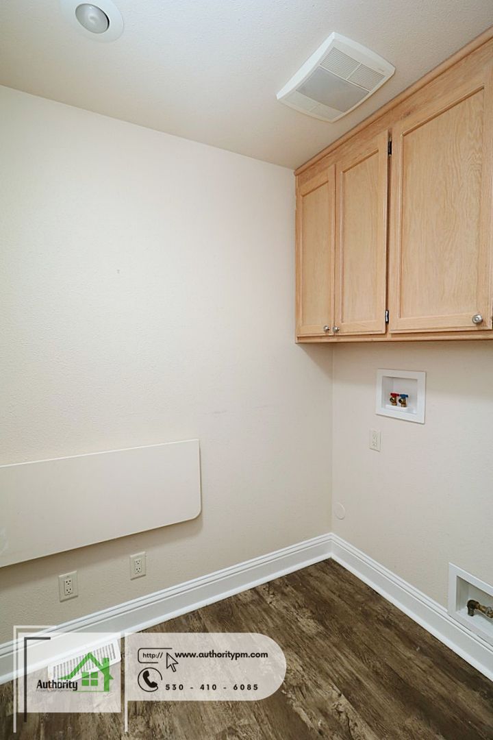 Gallery Image 20