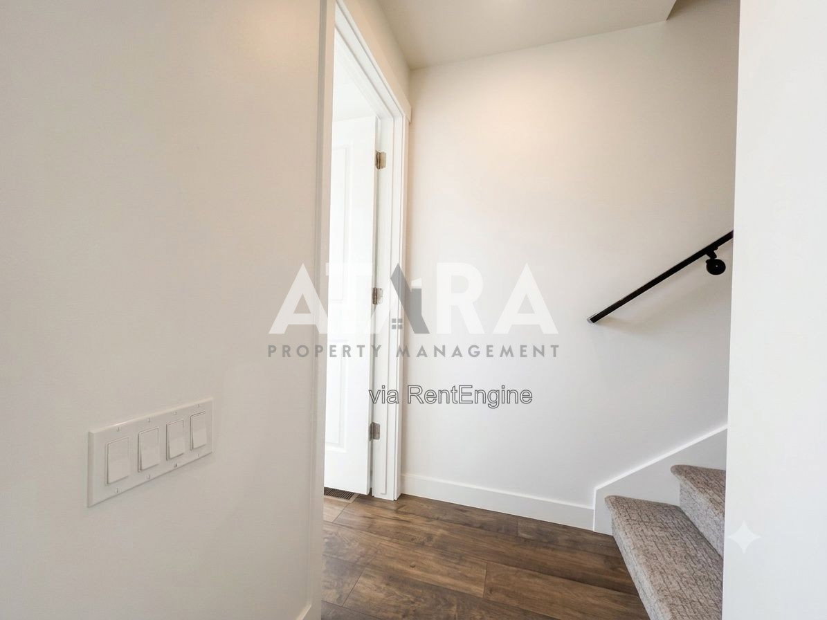Gallery Image 18