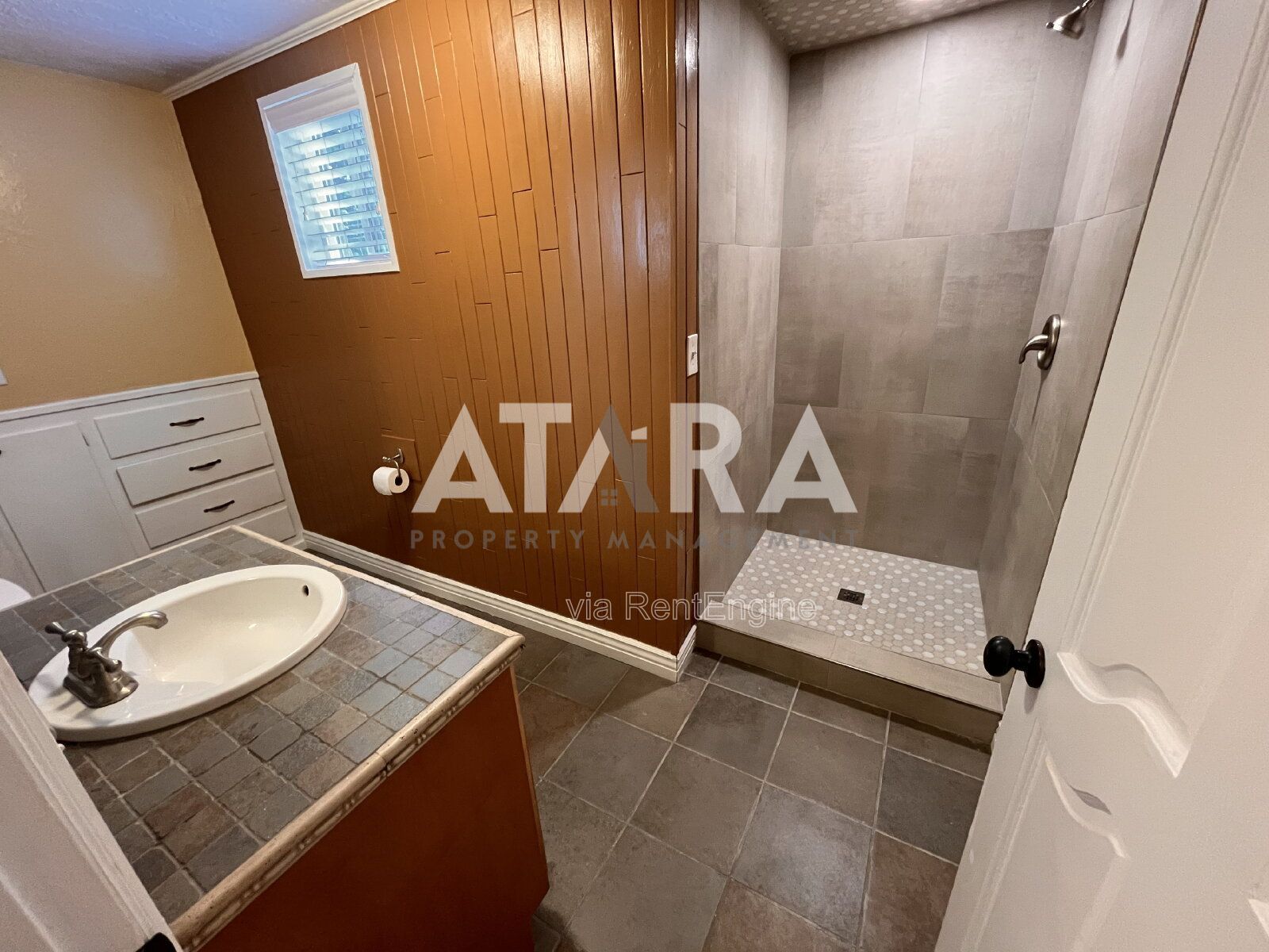 Gallery Image 33