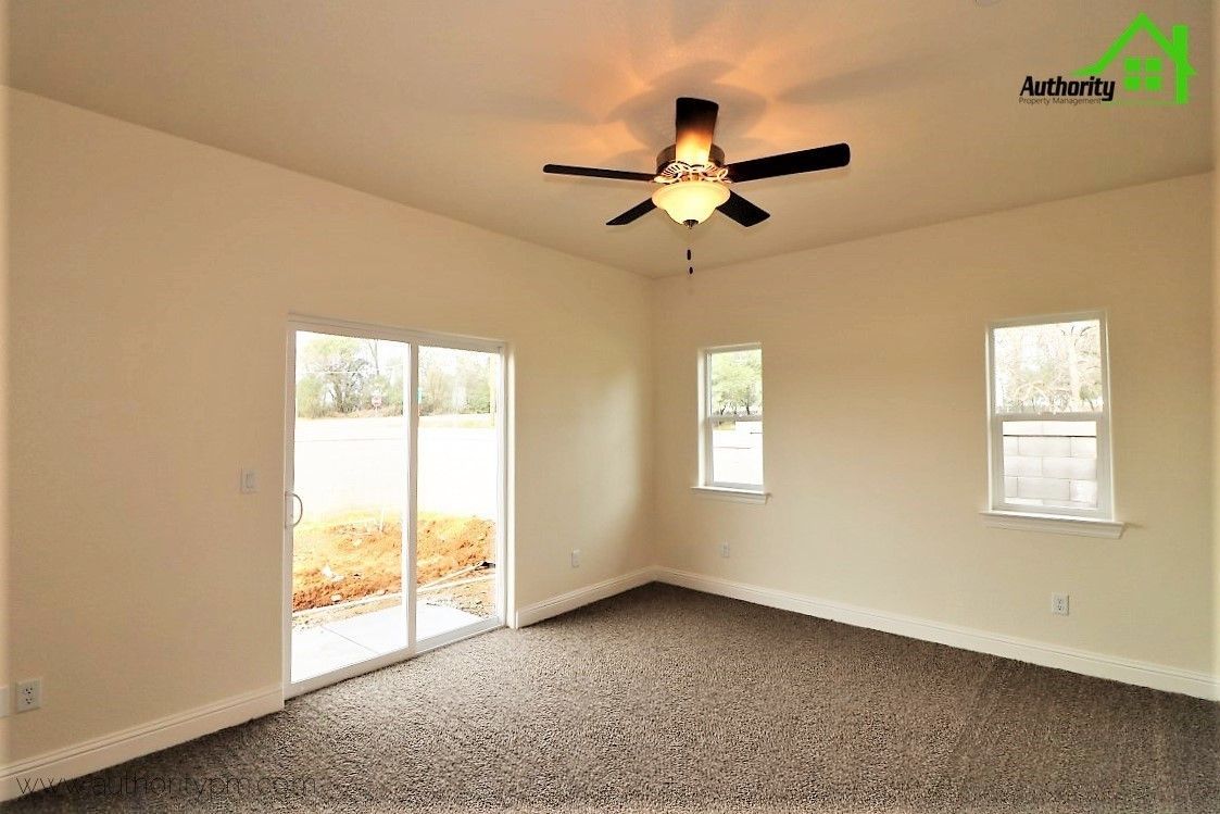 Gallery Image 15