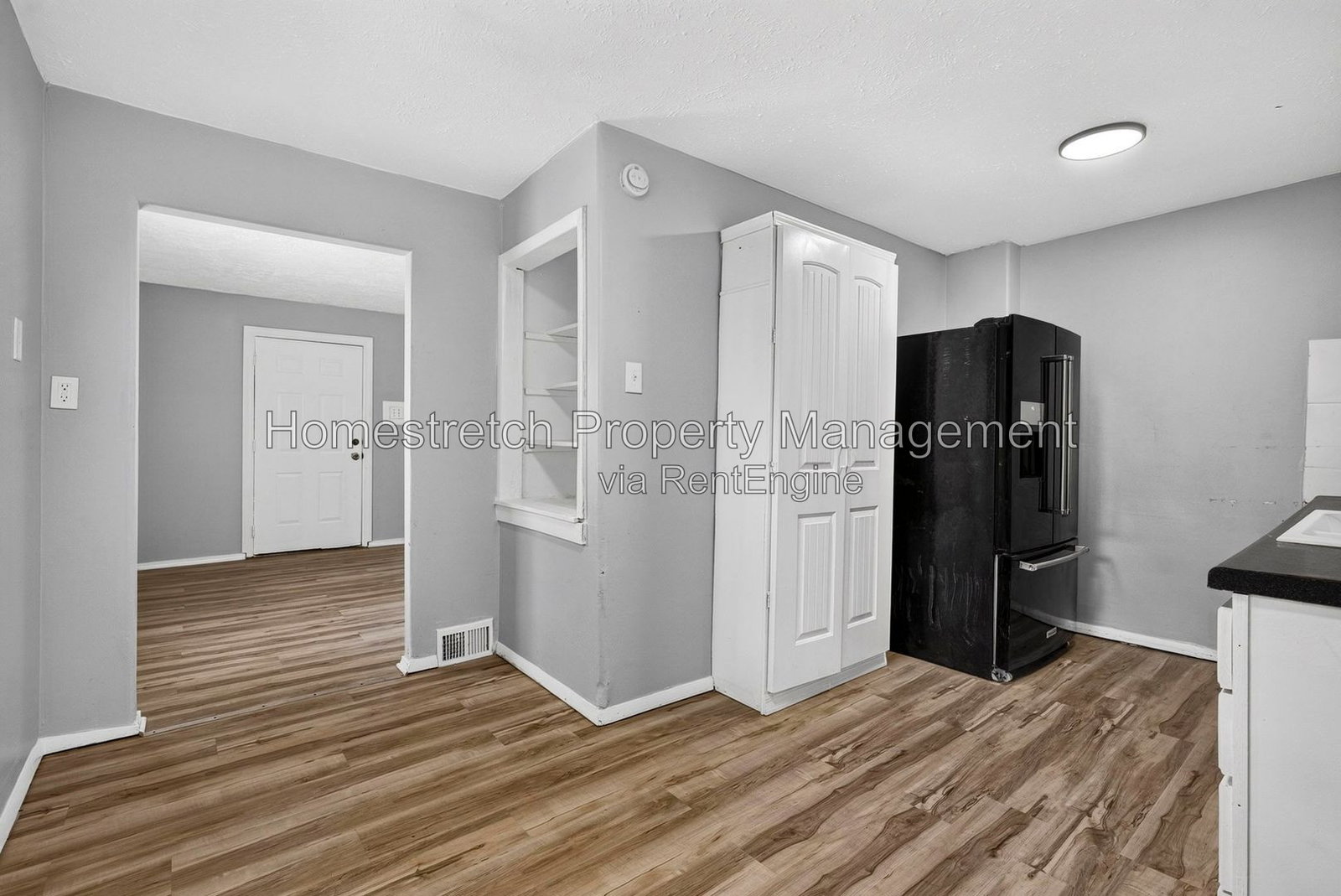 Gallery Image 16