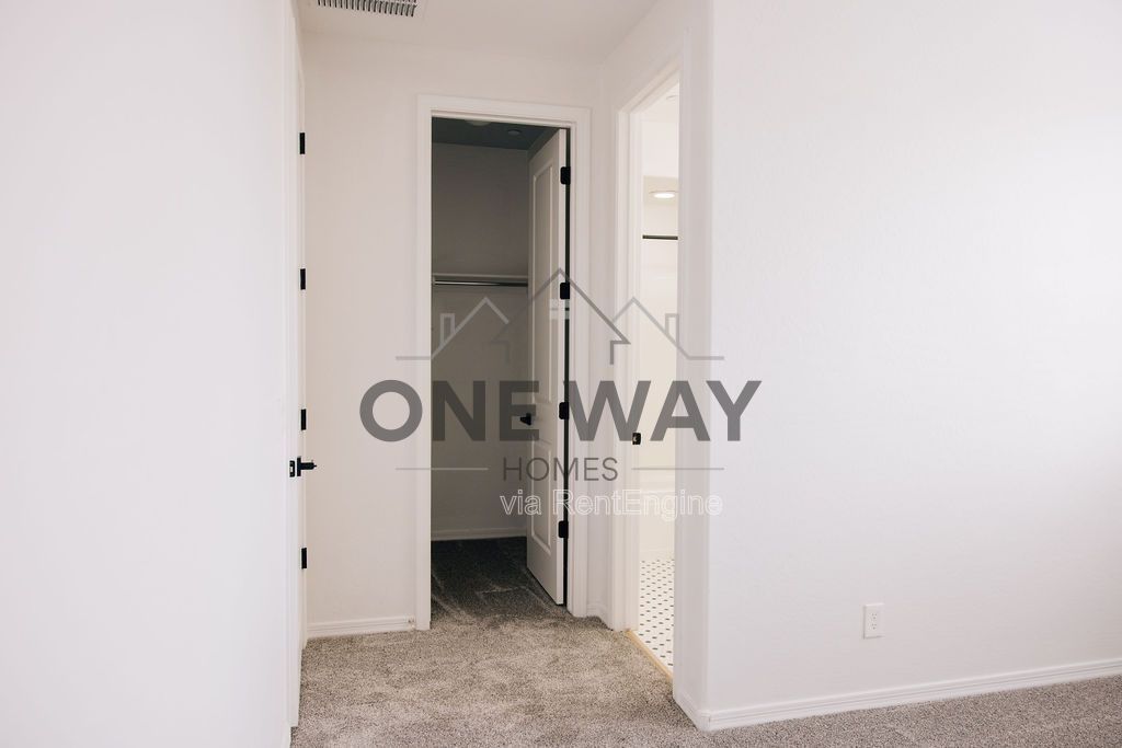 Gallery Image 38