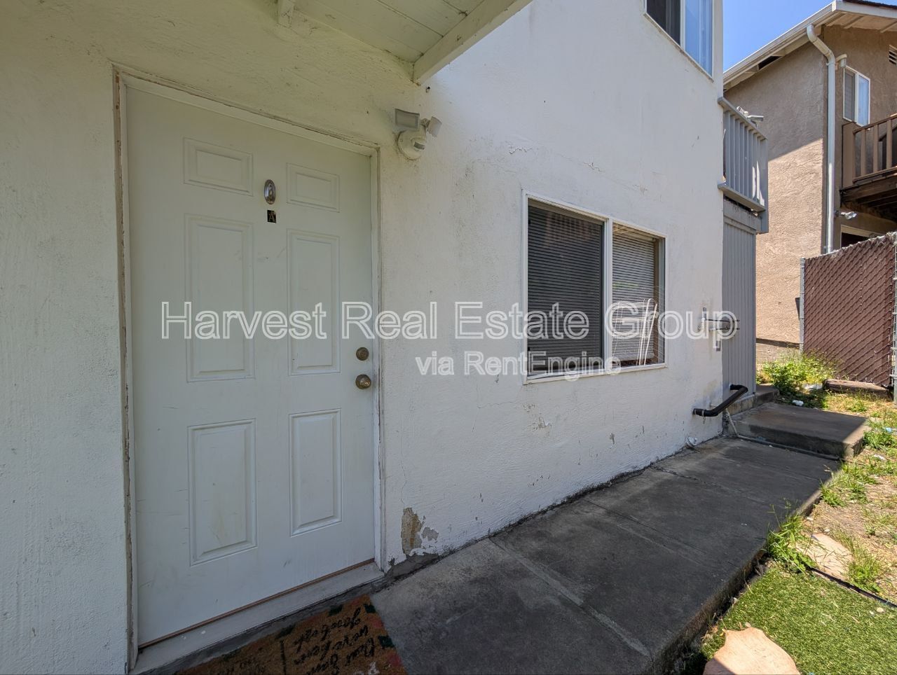 Gallery Image 0