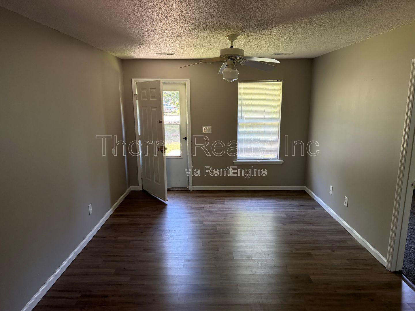 Gallery Image 17