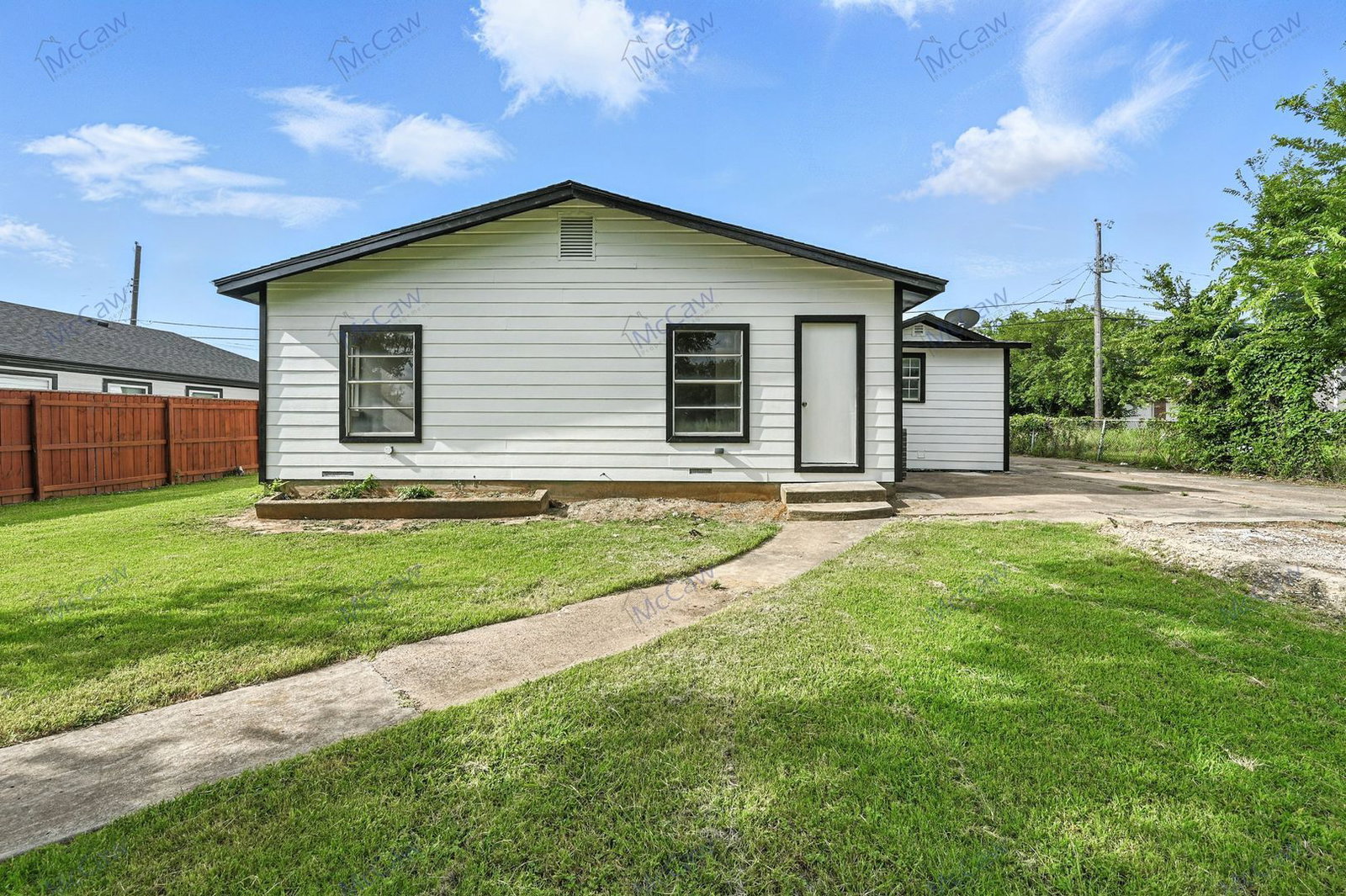 Gallery Image 18