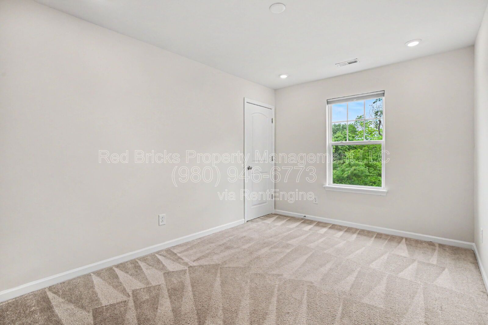 Gallery Image 33