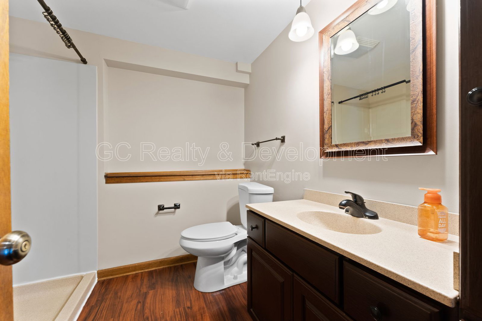 Gallery Image 17