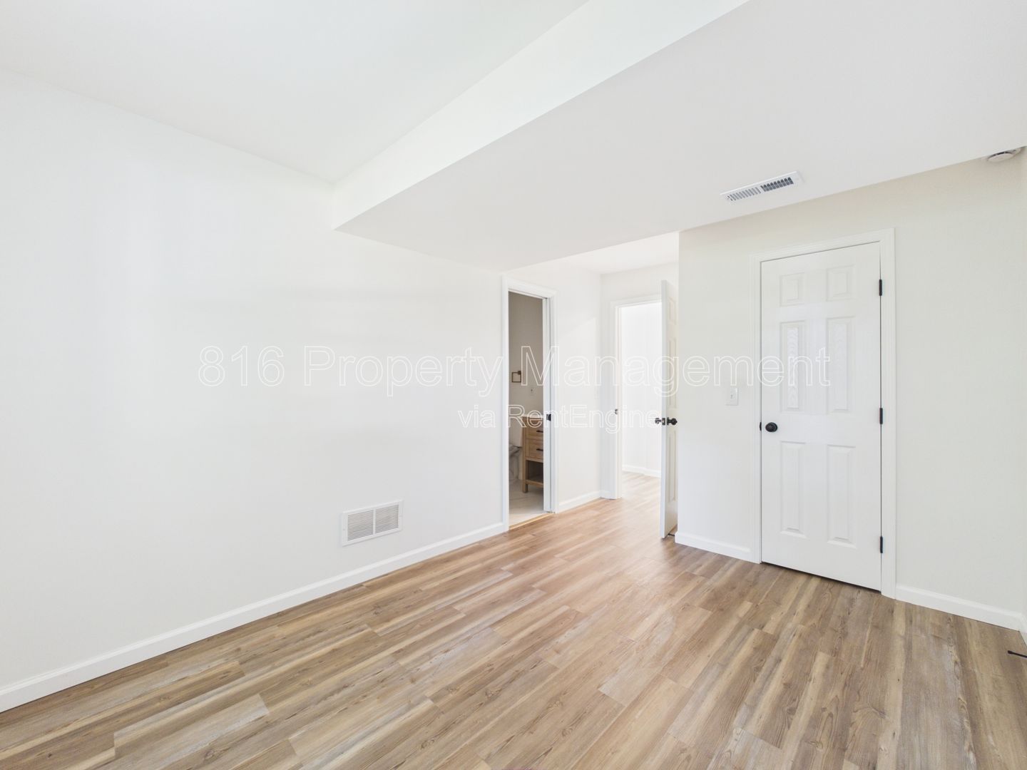 Gallery Image 25