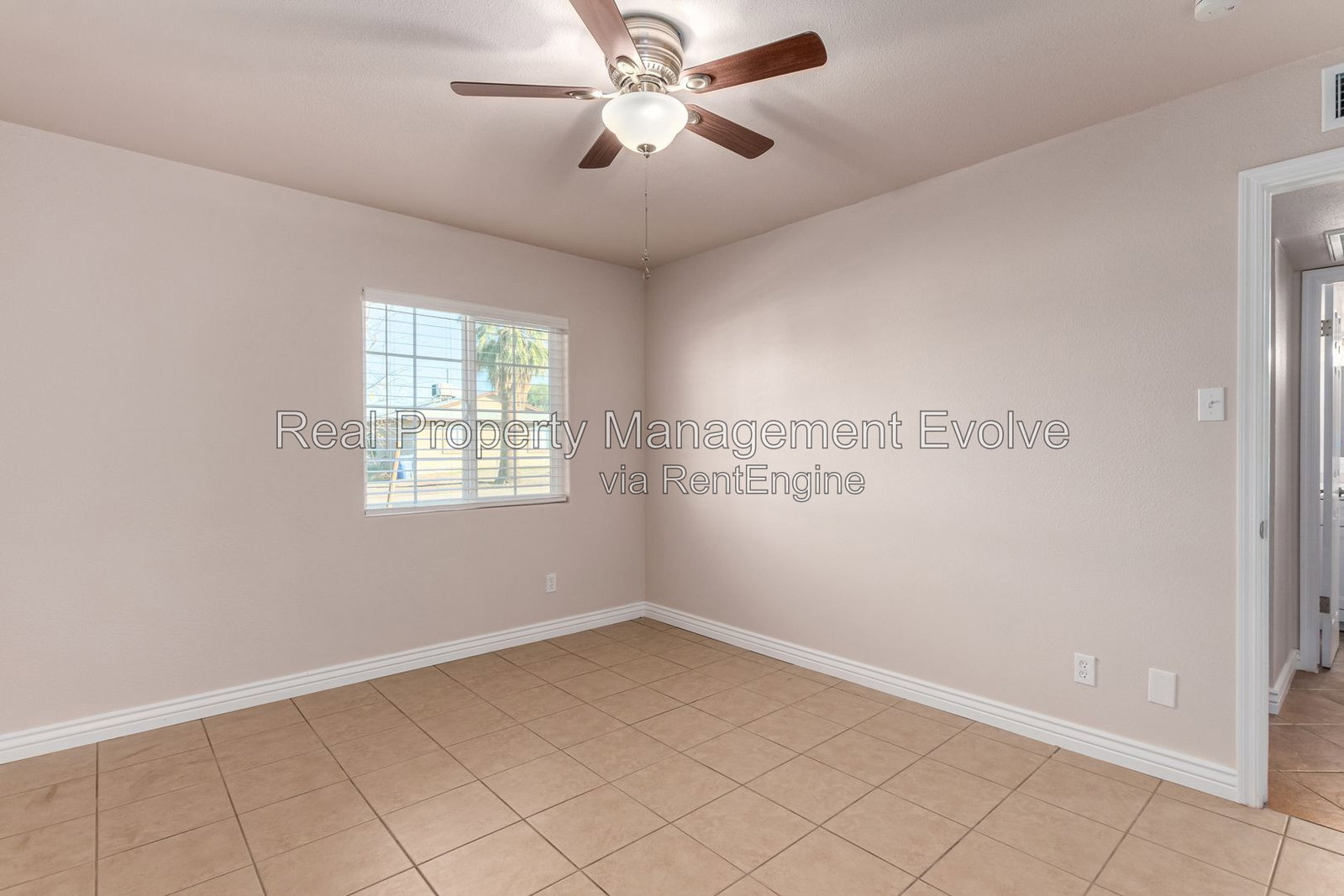 Gallery Image 19