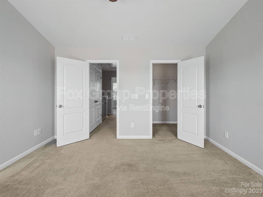Gallery Image 22