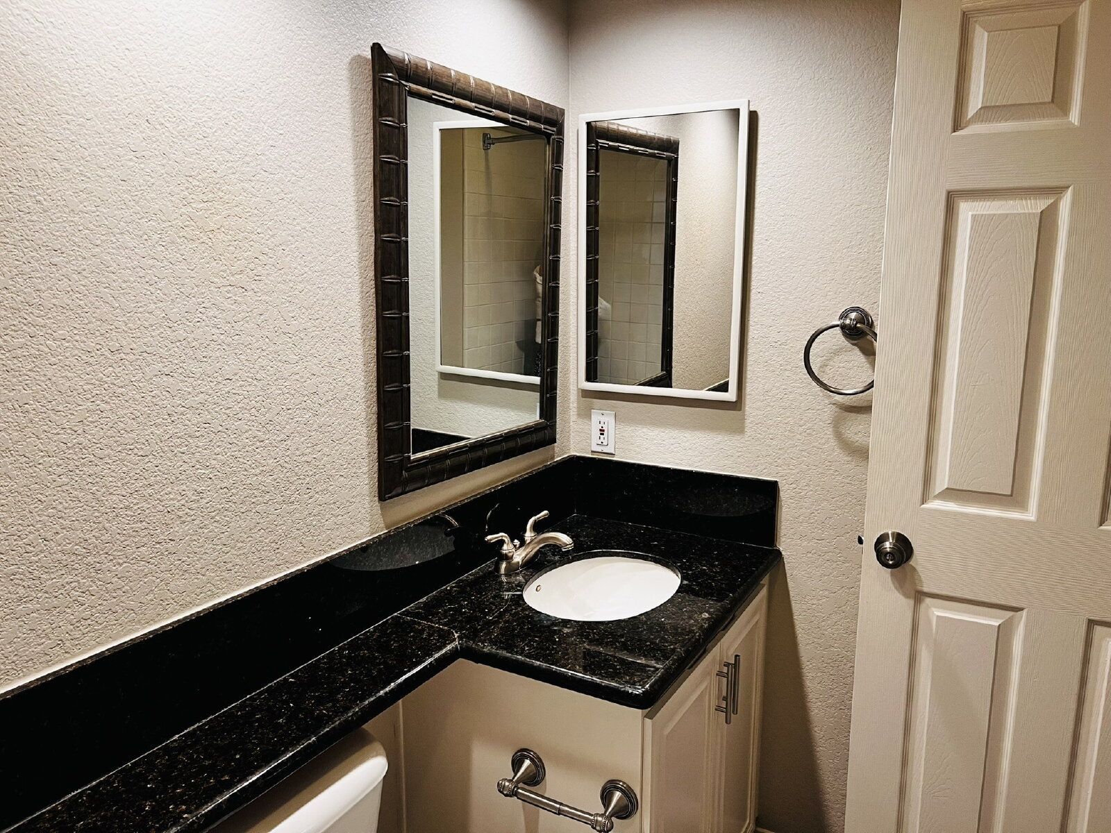 Gallery Image 22