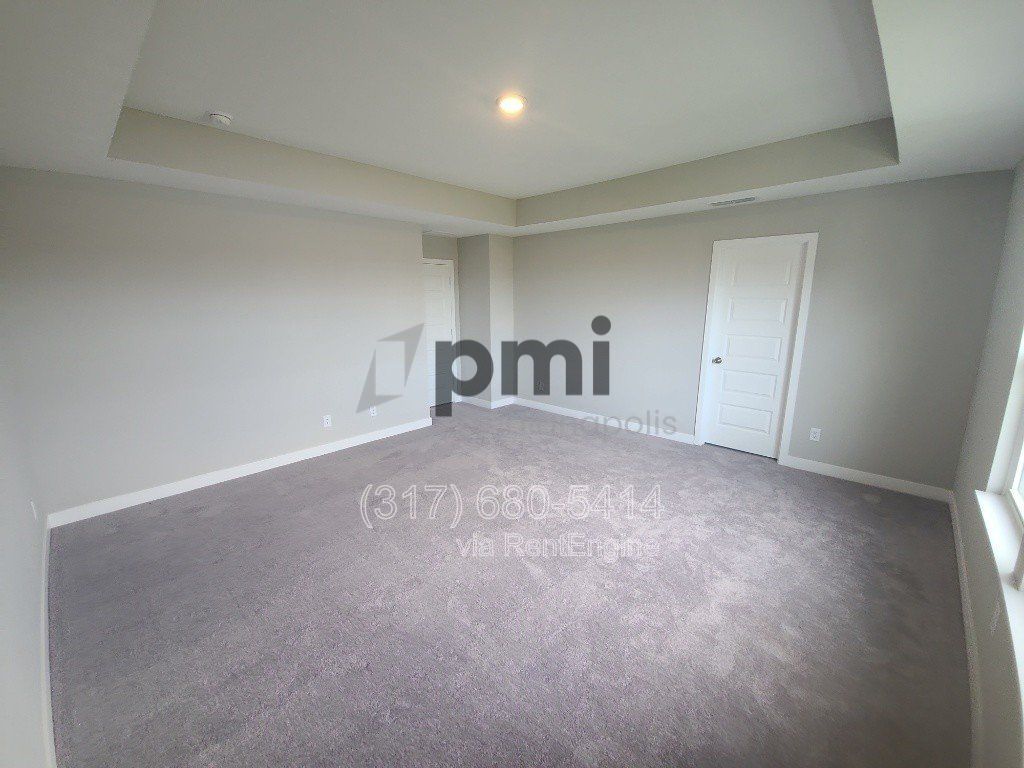 Gallery Image 33