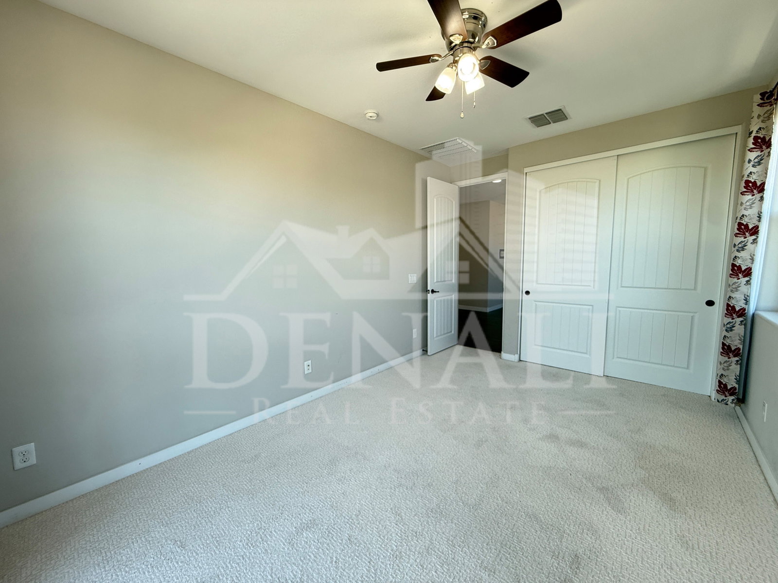 Gallery Image 20