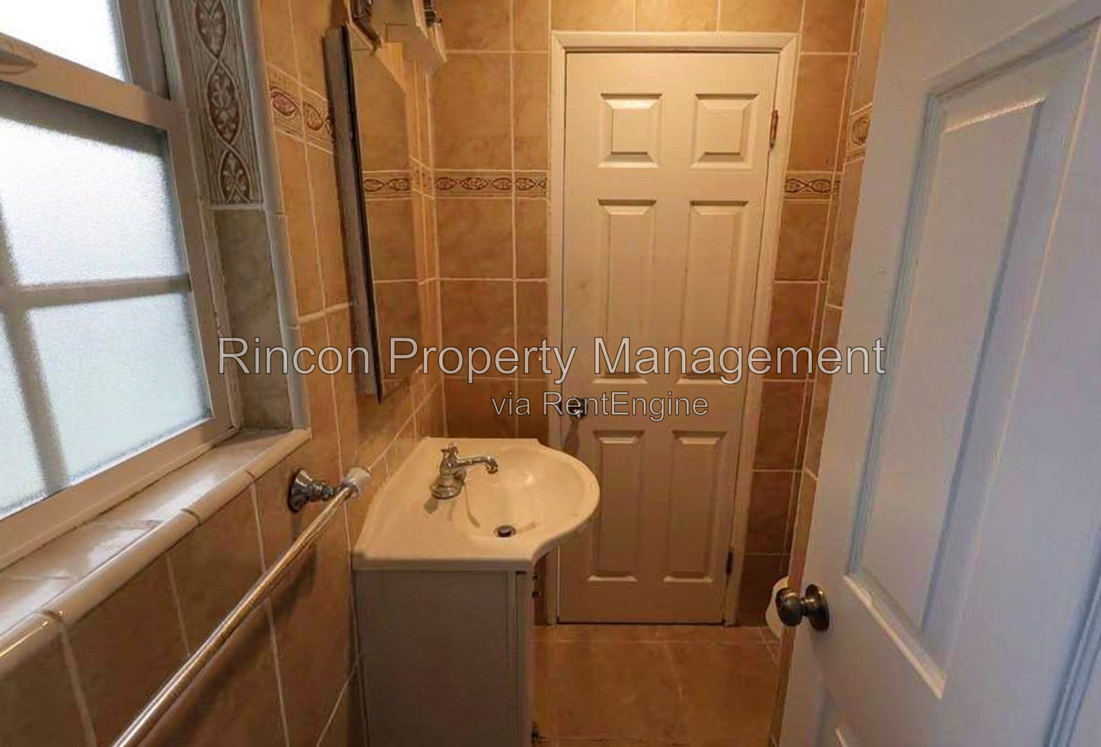 Gallery Image 14