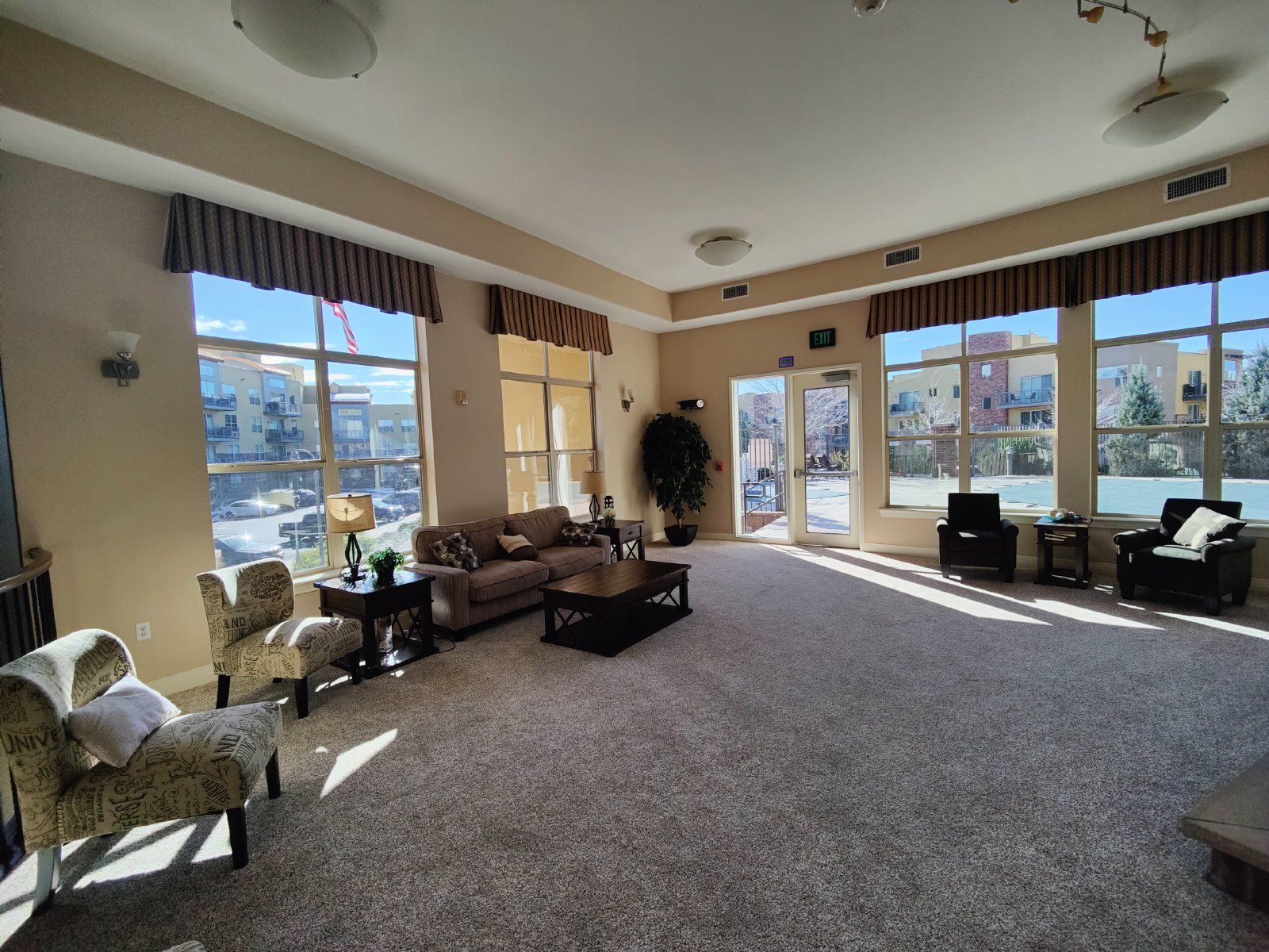 Gallery Image 15