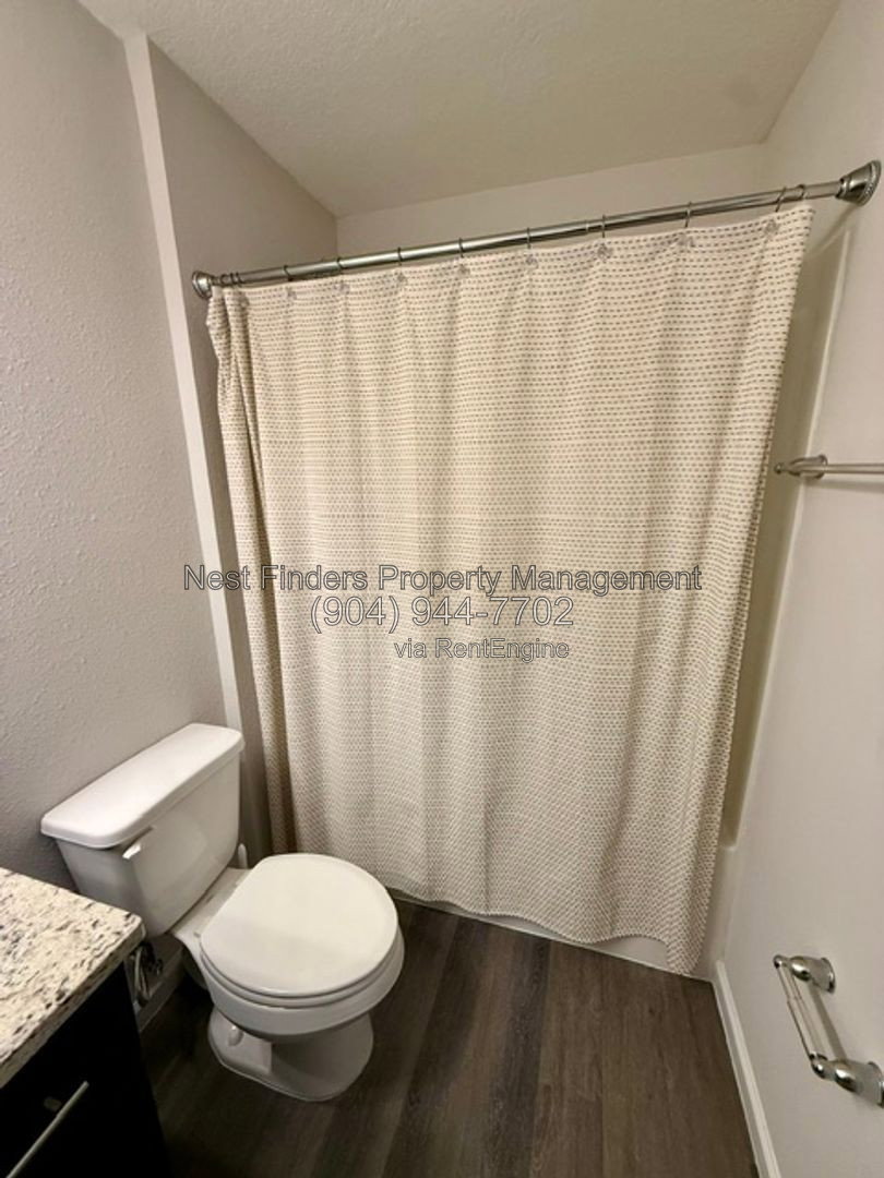 Gallery Image 16