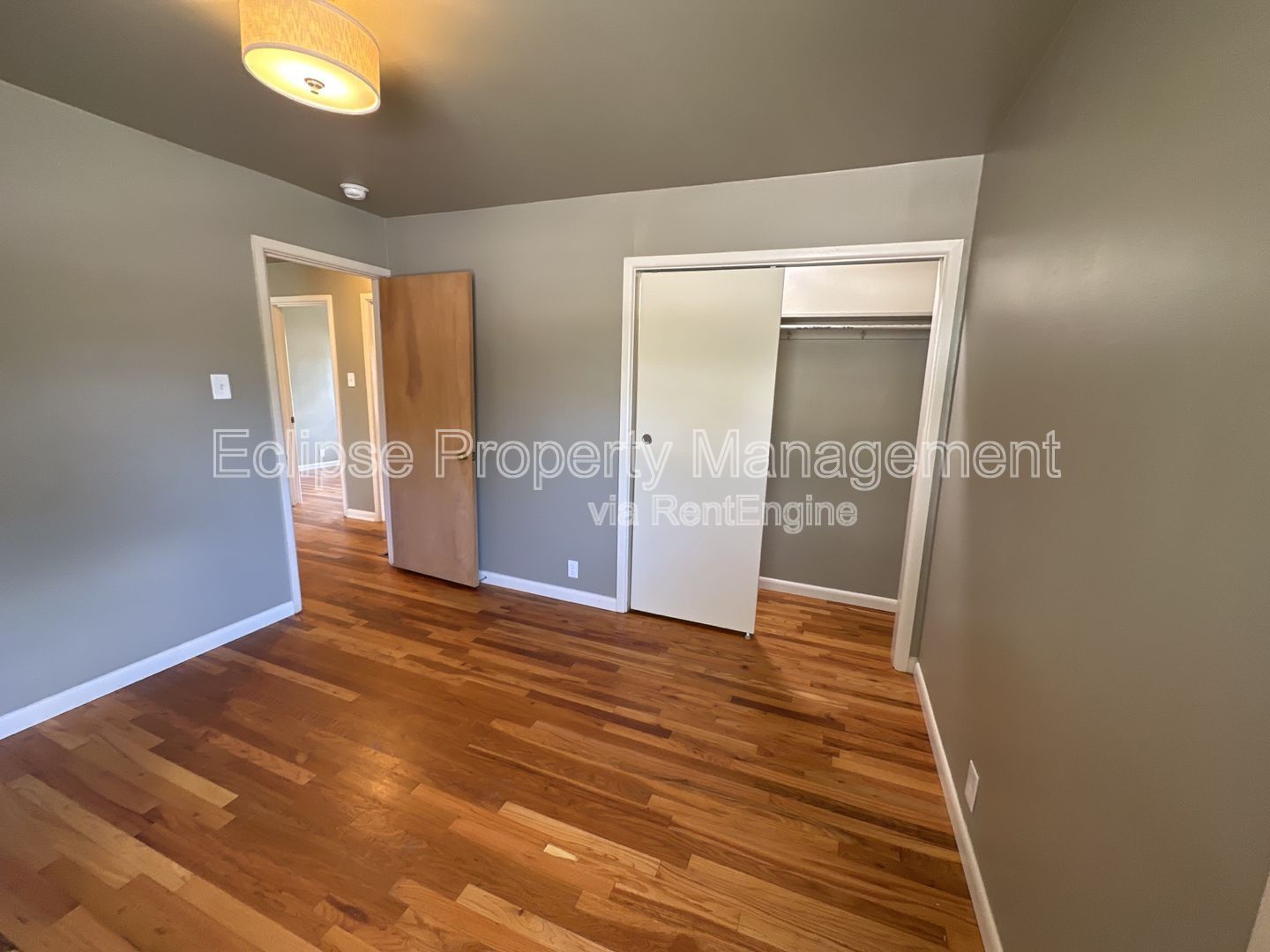 Gallery Image 18