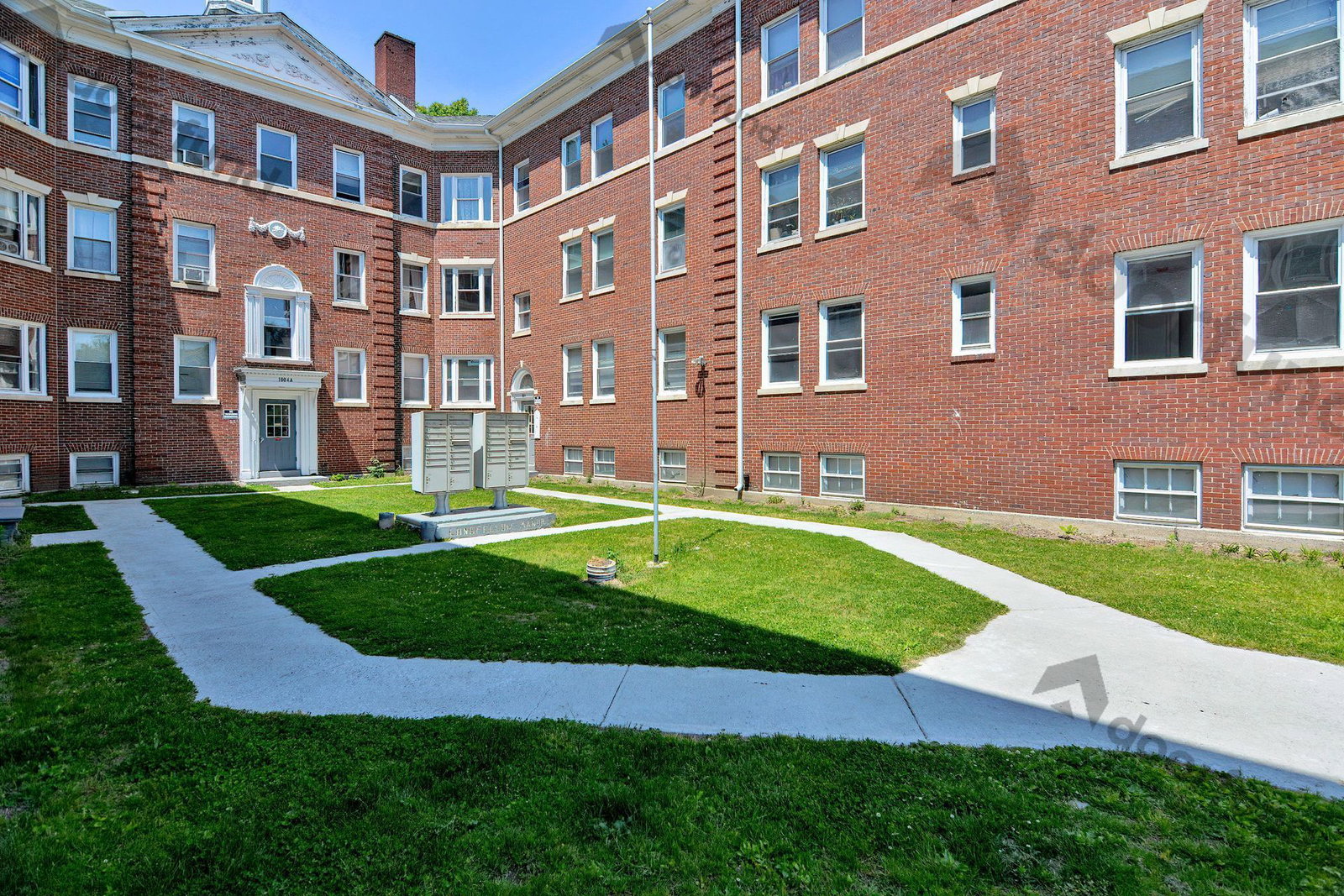 Gallery Image 13