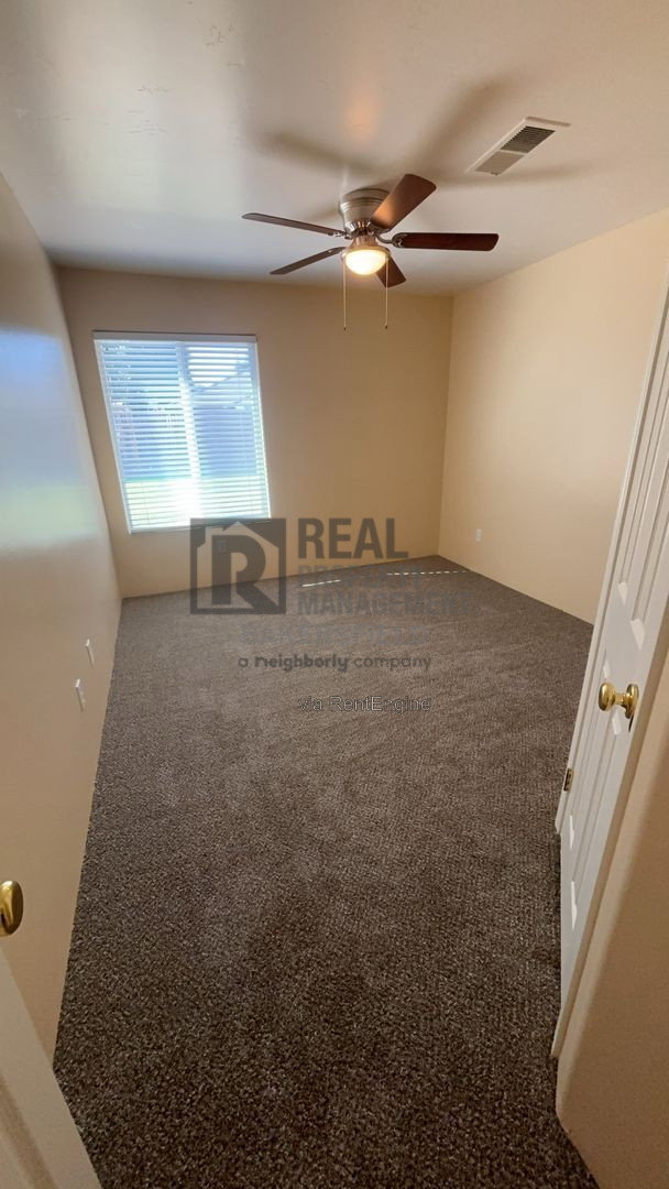 Gallery Image 19
