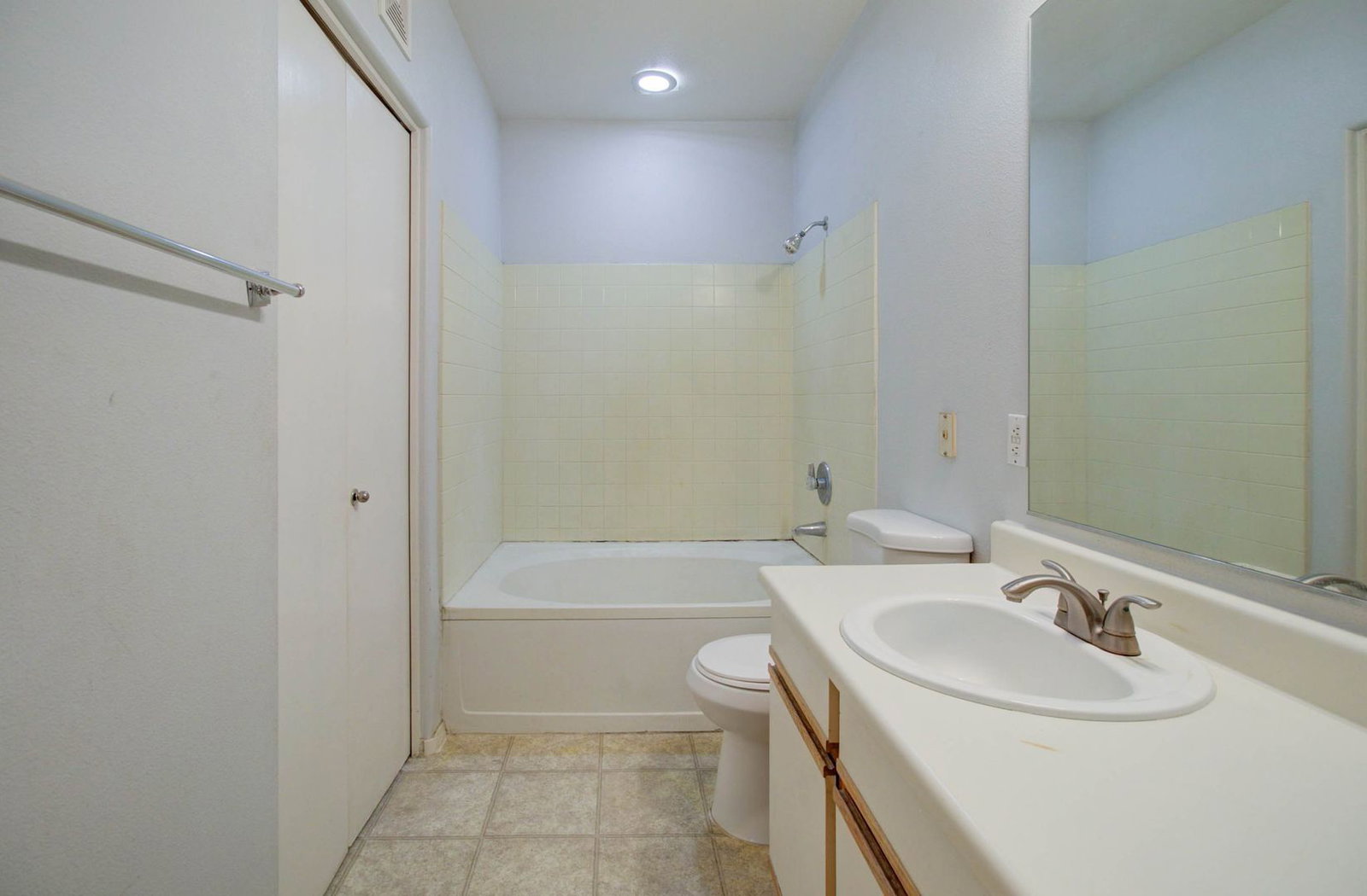 Gallery Image 18