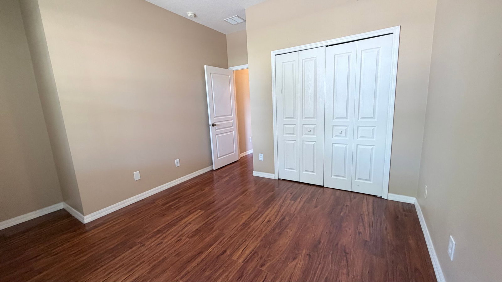 Gallery Image 29