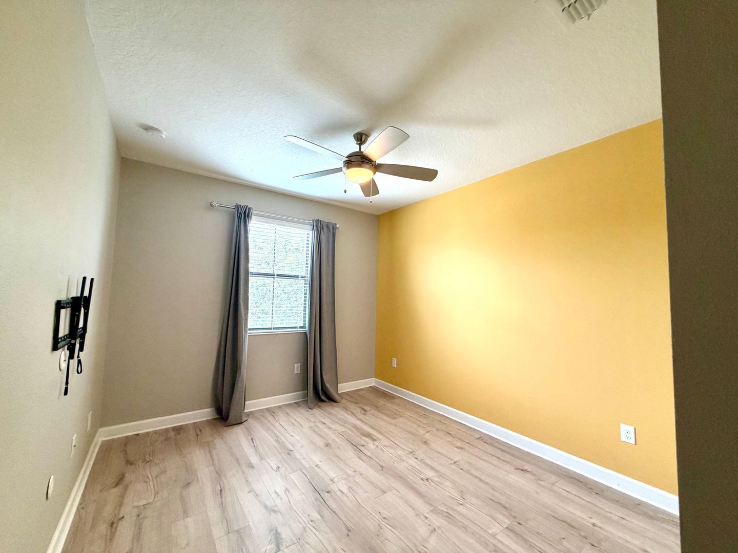 Gallery Image 21