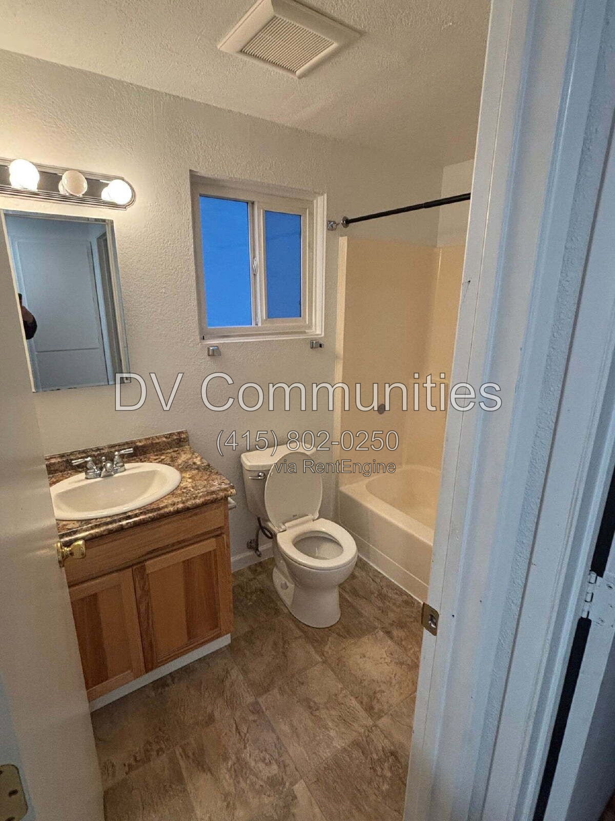 Gallery Image 0