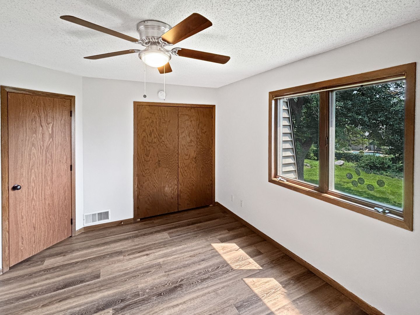 Gallery Image 19