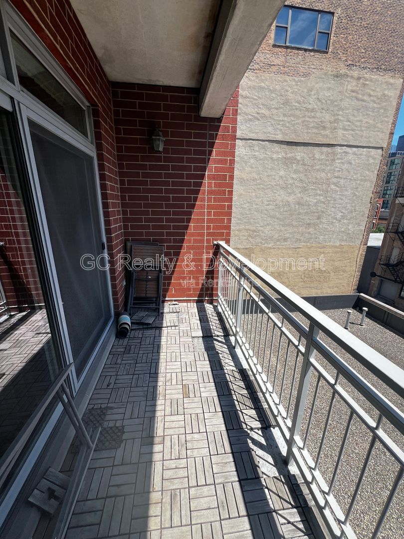 Gallery Image 23