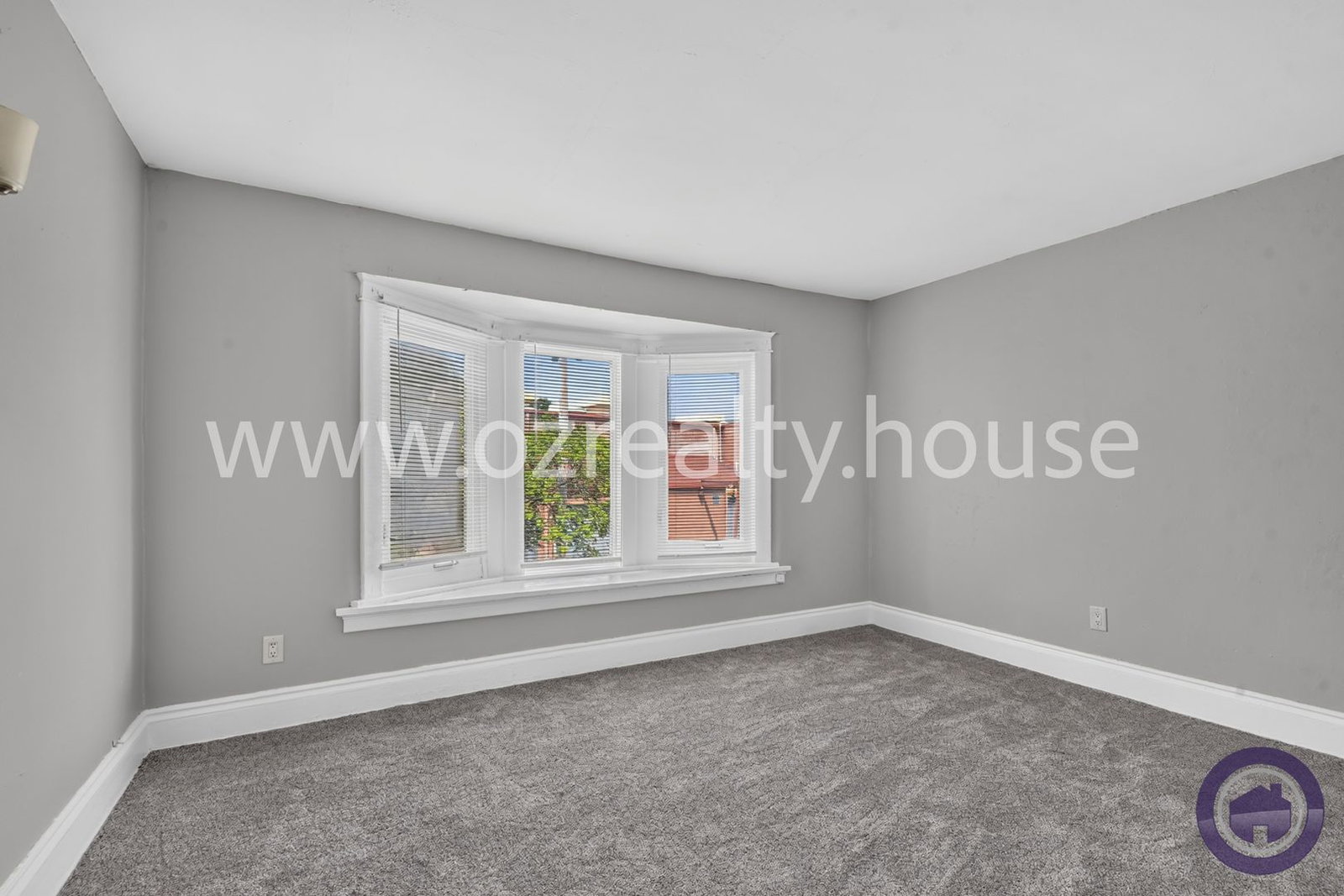 Gallery Image 16