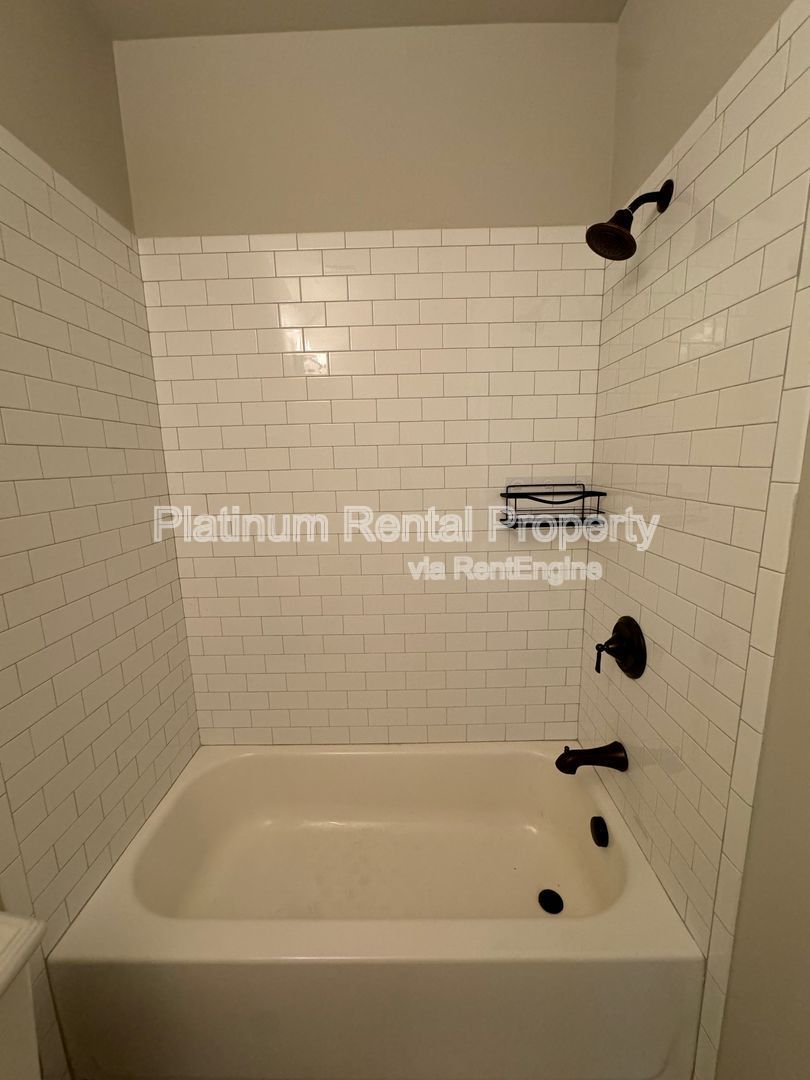 Gallery Image 36