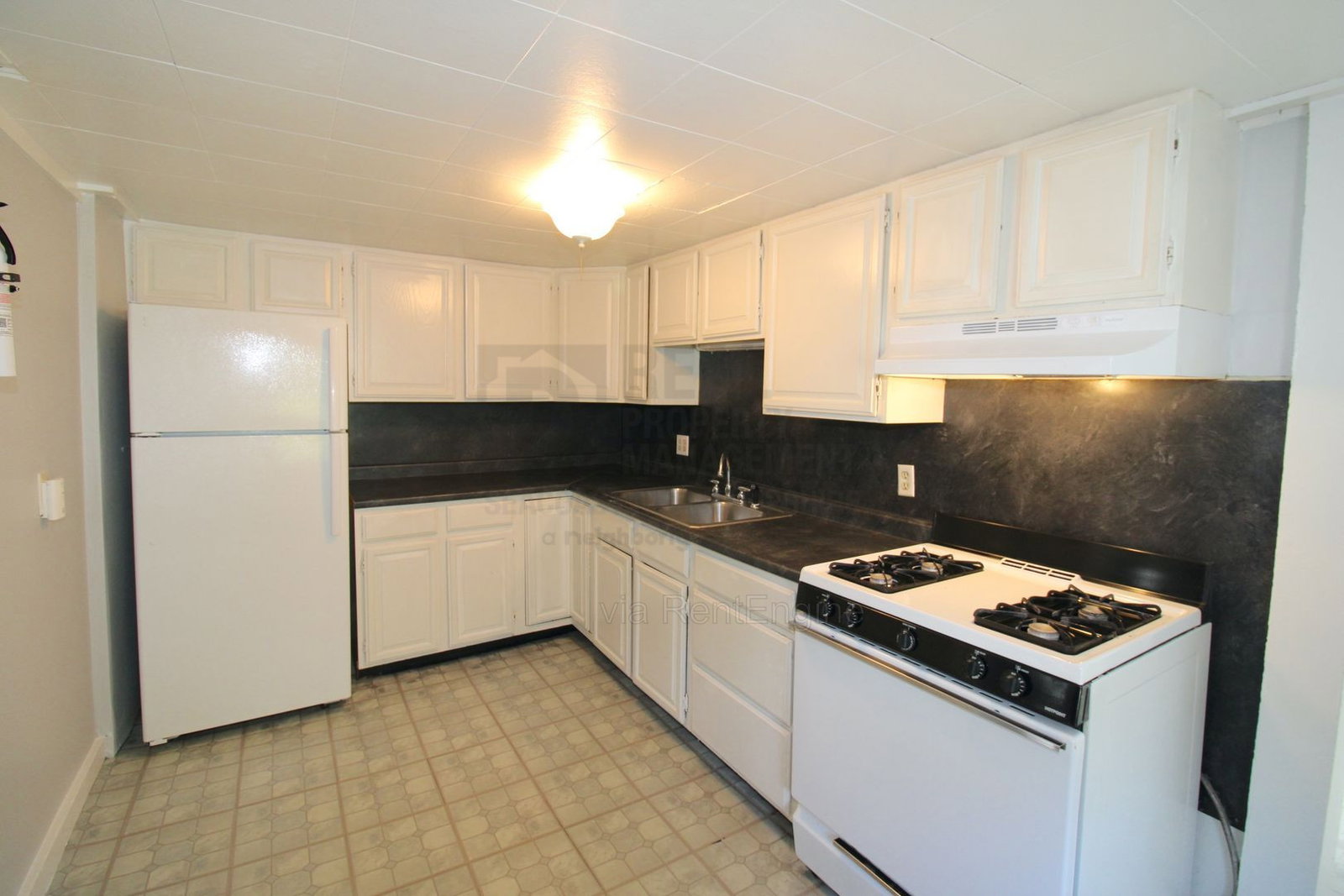 Gallery Image 0