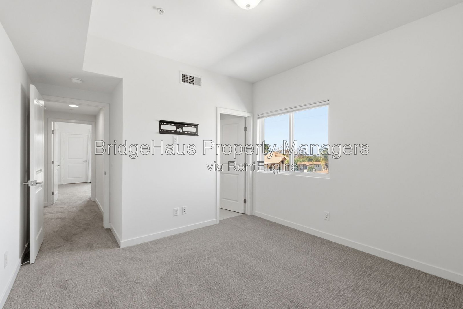 Gallery Image 25