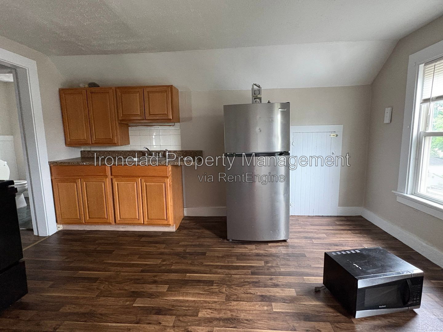 Gallery Image 0