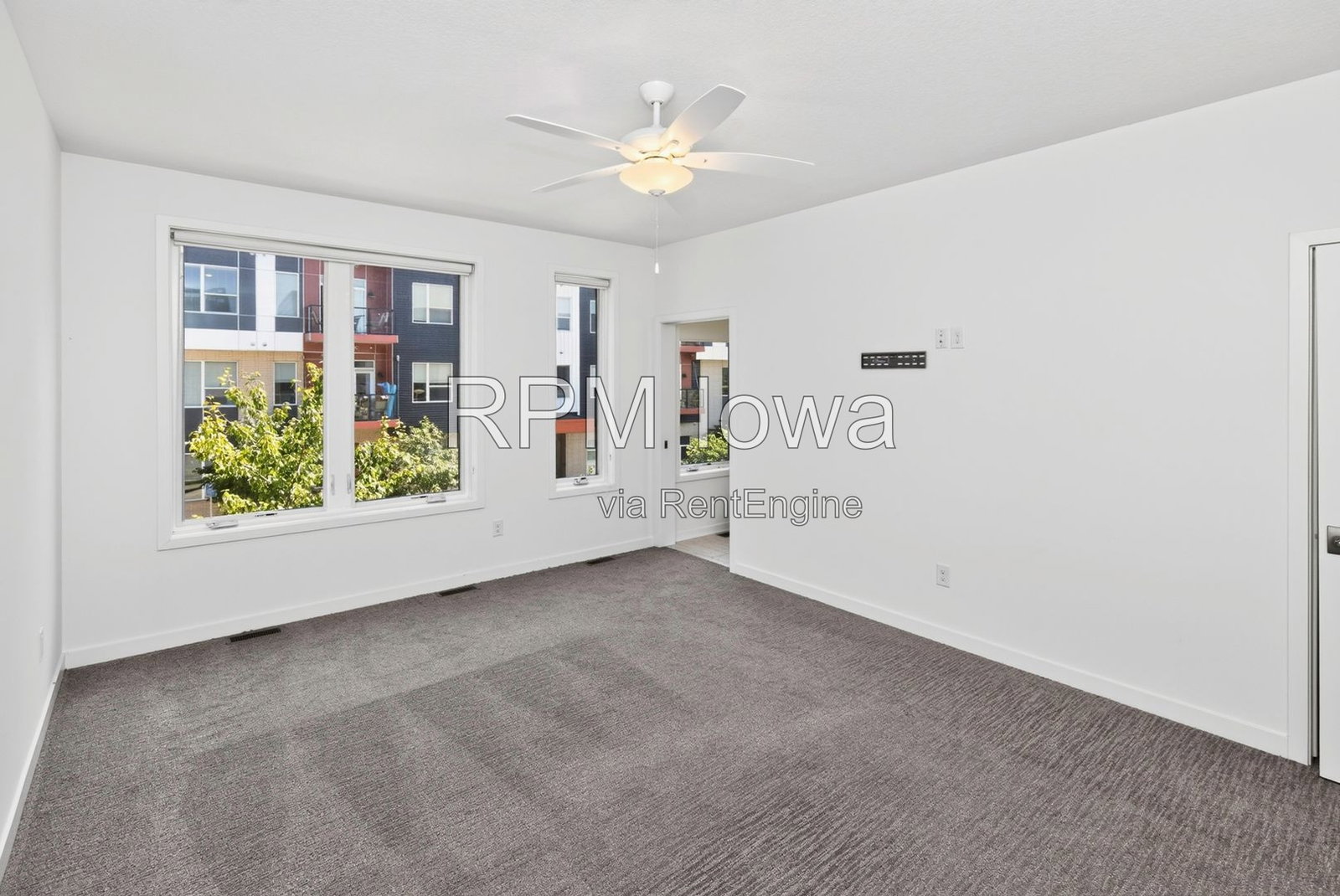 Gallery Image 25