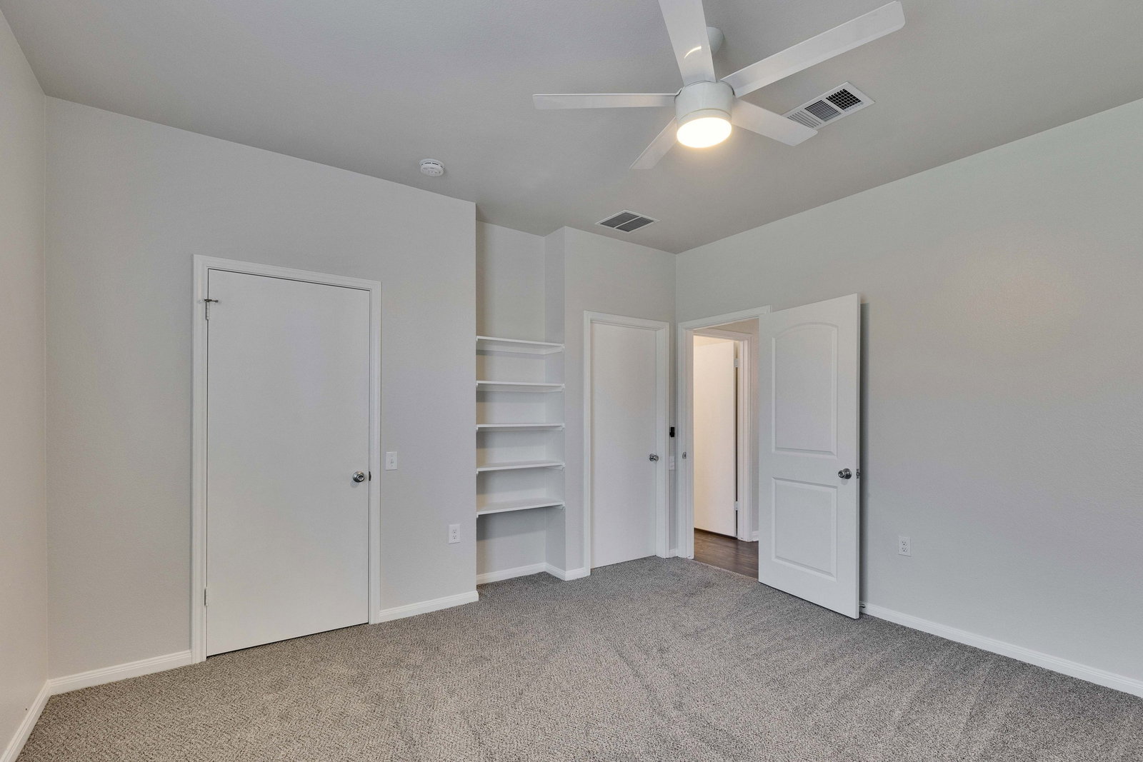 Gallery Image 17