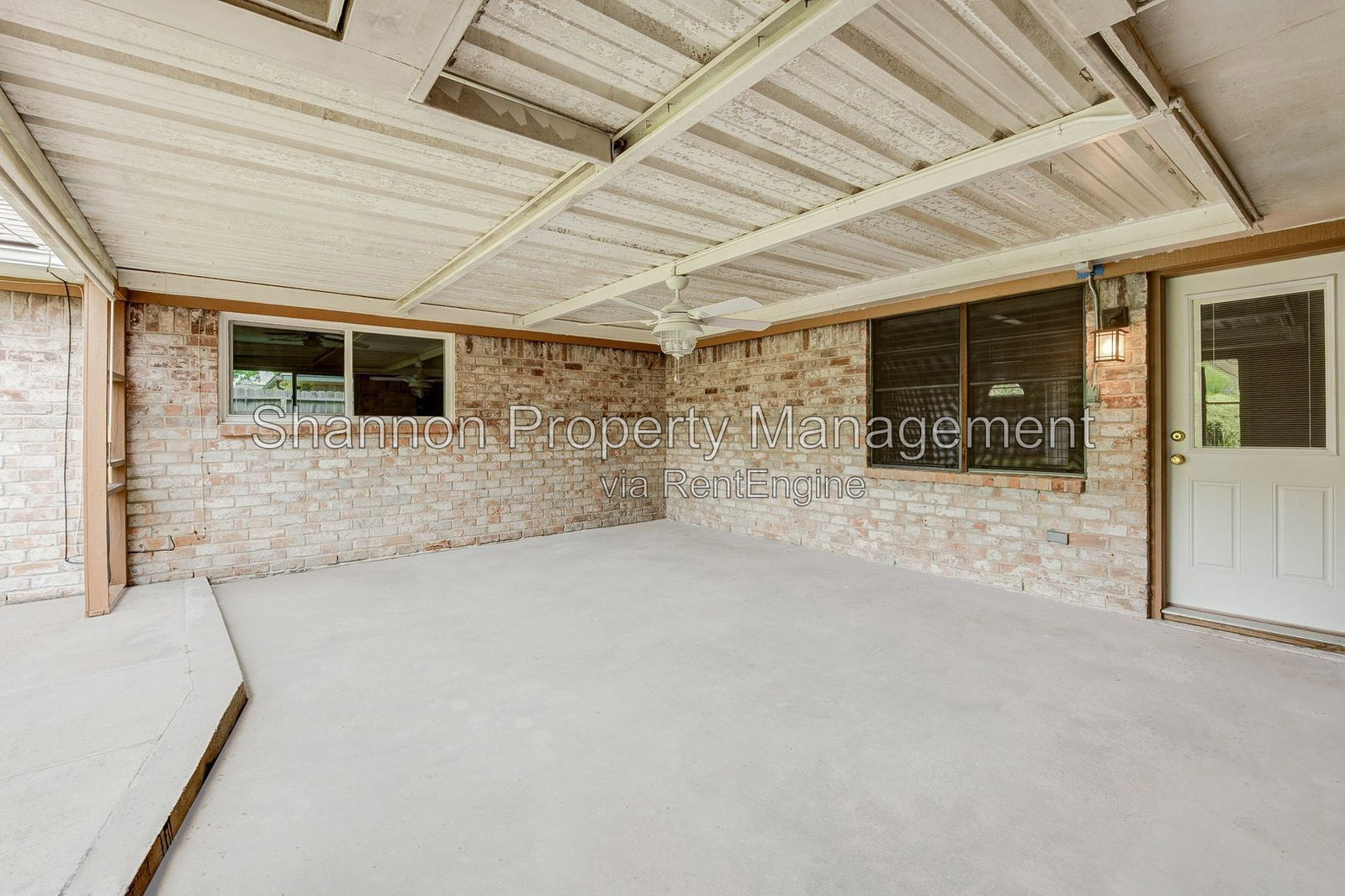 Gallery Image 17
