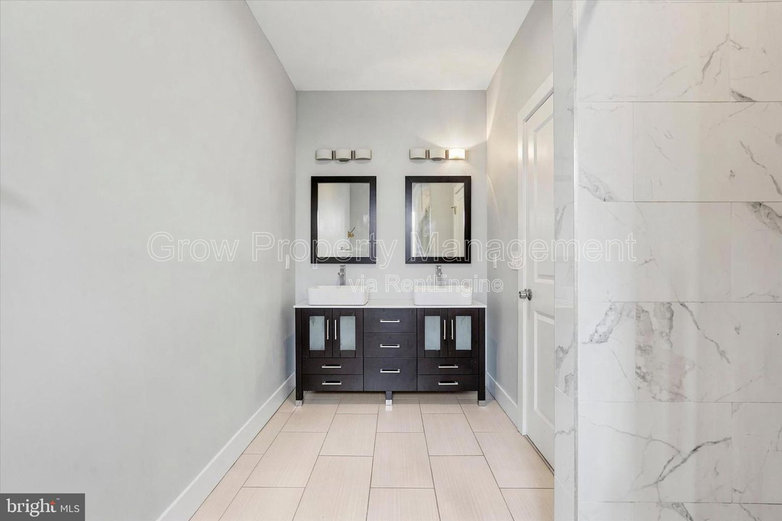 Gallery Image 19