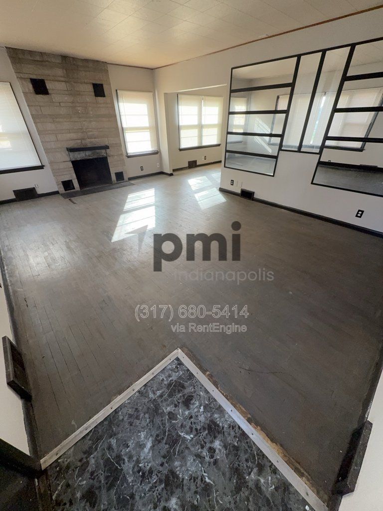 Gallery Image 18
