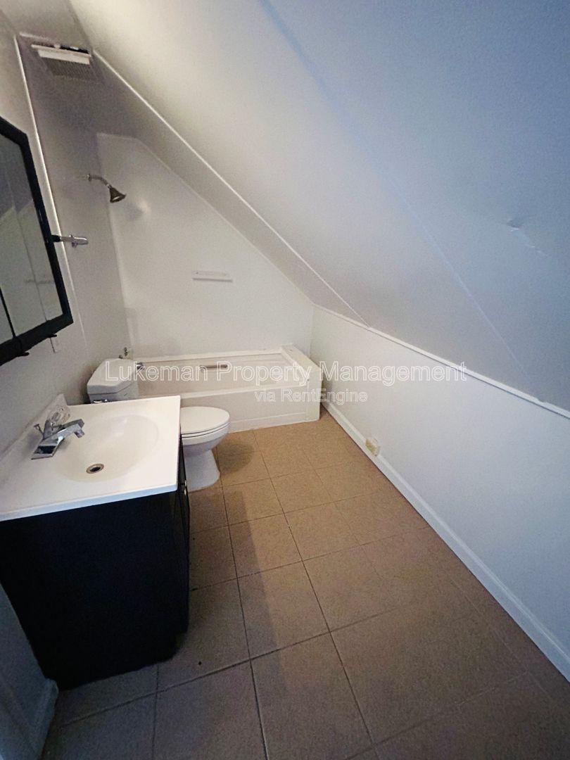 Gallery Image 23