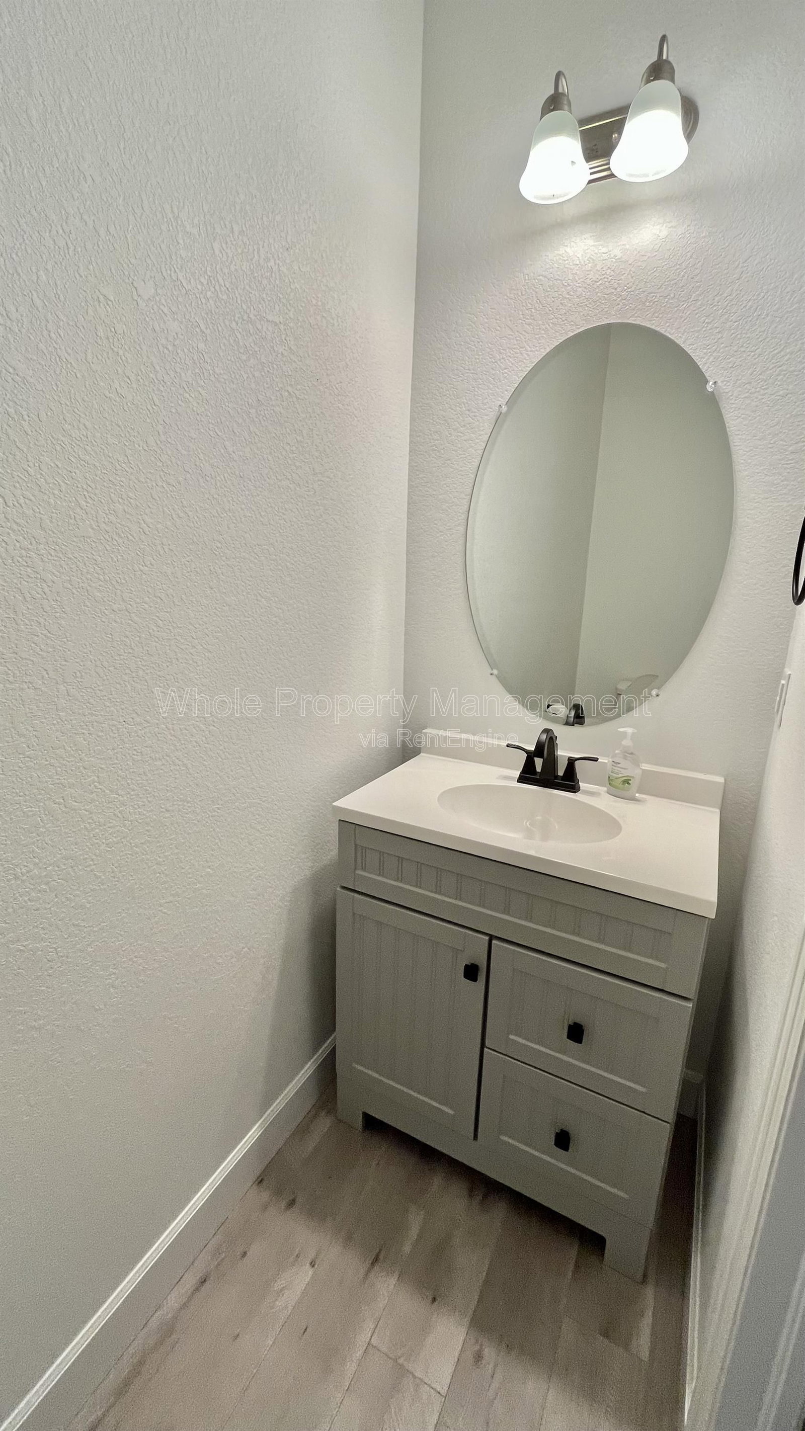 Gallery Image 17