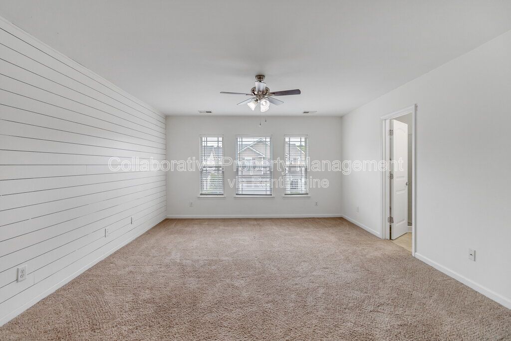 Gallery Image 16