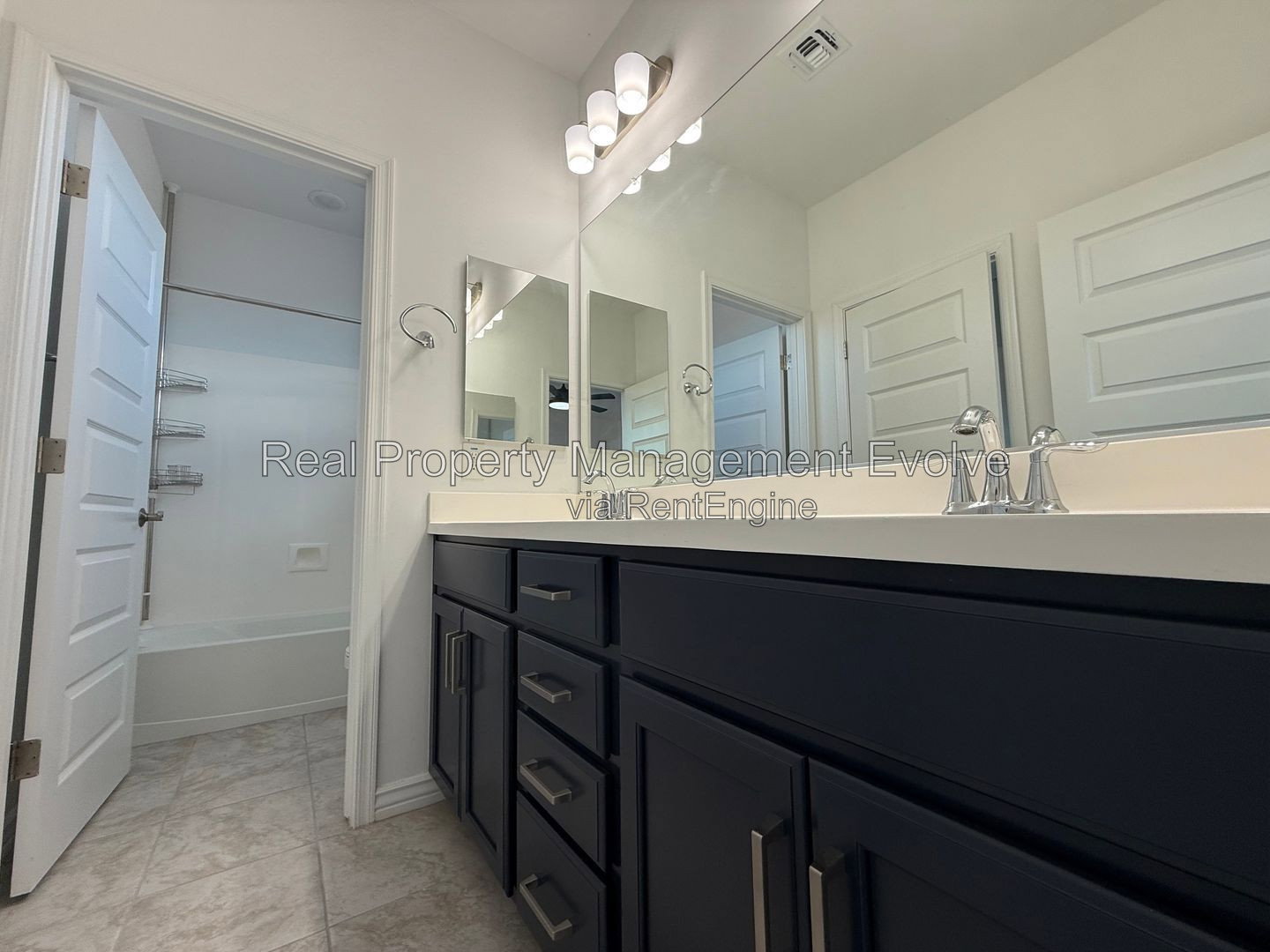 Gallery Image 41