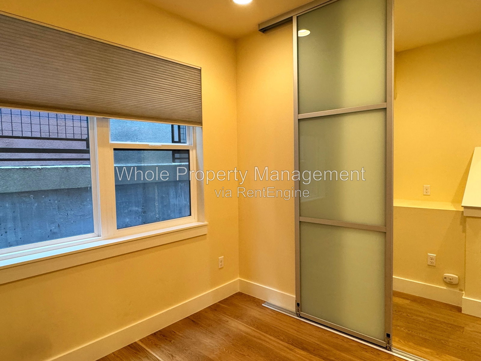 Gallery Image 16