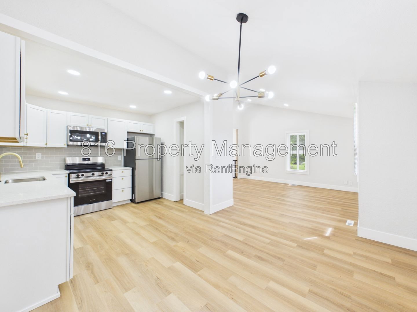 Gallery Image 0