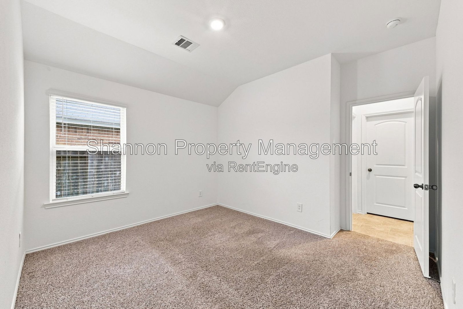 Gallery Image 32