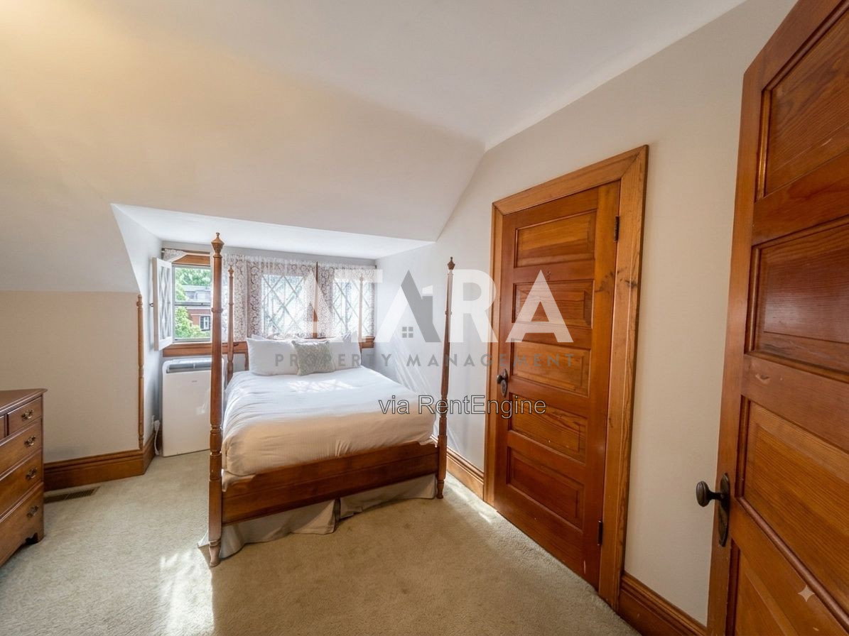 Gallery Image 28