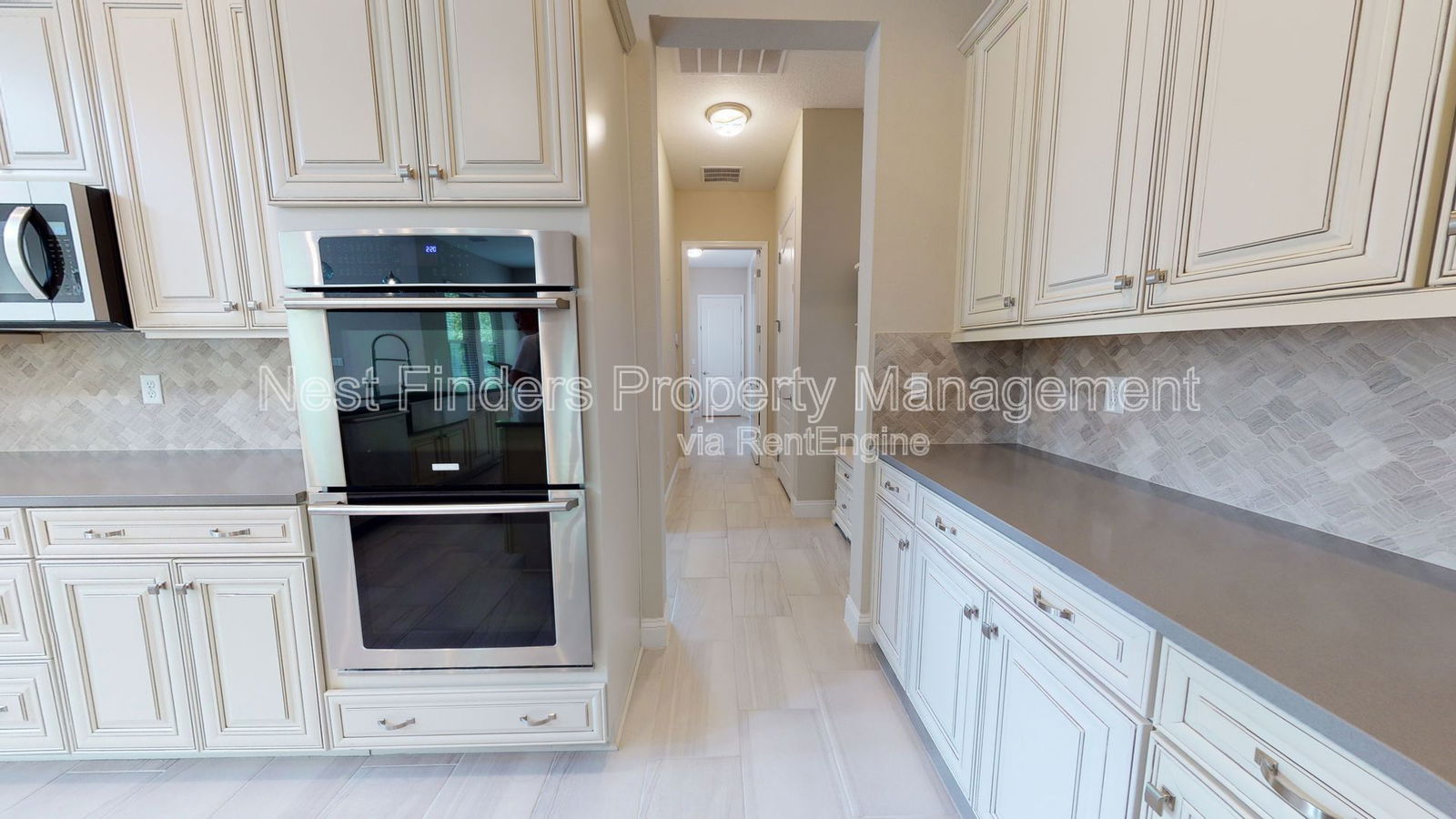 Gallery Image 17